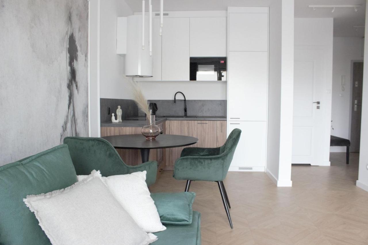 Apartamenty Na Skarpie - Niegocinska 2, Wilkasy Kültér fotó